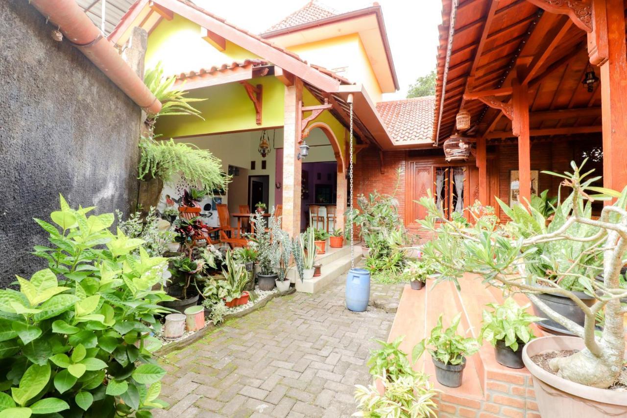 فندق Griya 90Tr Syariah Ngaglik المظهر الخارجي الصورة